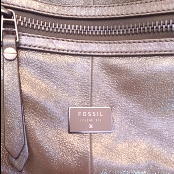 Fossil 💫 Goat Hide Leather Crossbody Bag EUC - Picture 2 of 5